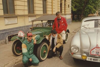 Po úspěšné reprezentaci zpátky v muzeu, Veteran Rallye Ostrava, 1994.